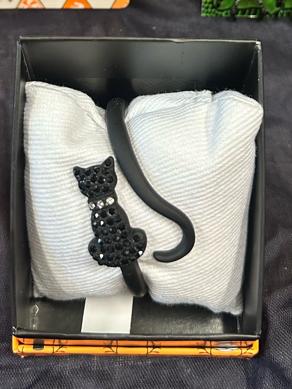 Halloween Jewelry Set Betsey Johnson Spider earrings & True 2 Form Viral Cat
